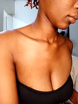 Ayrella02 online show from 25, 11, 2025