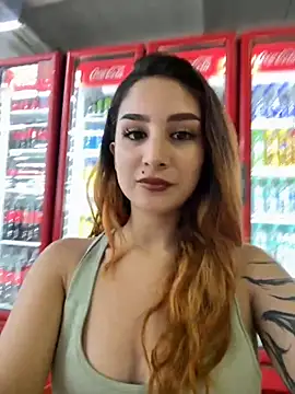 Snapshot of Mon_Cherry chatting on 6, 11, 2025 Mon Cherry online show from 6, 11, 2025