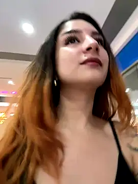 Snapshot of Mon_Cherry chatting on 18, 9, 2025 Mon Cherry online show from 18, 9, 2025