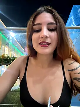 Snapshot of Mon_Cherry chatting on 9, 1, 2026 Mon Cherry online show from 9, 1, 2026