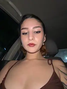 Snapshot of Mon_Cherry chatting on 16, 10, 2025 Mon Cherry online show from 16, 10, 2025