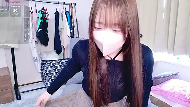 Snapshot of chan_yuma_tan chatting on 23, 3, 2026 chan yuma tan online show from 23, 3, 2026