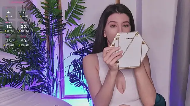 LunaWills  online show from 21, 2, 2026