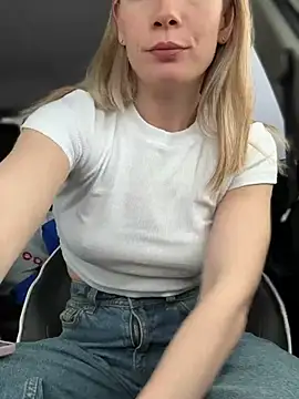 Snapshot of LavenderHot chatting on 18, 3, 2025 LavenderHot online show from 18, 3, 2025