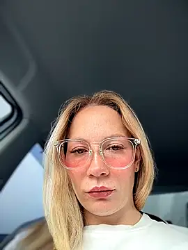 LavenderHot online show from 21, 6, 2026