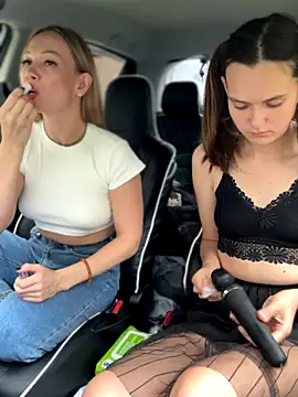 Snapshot of LavenderHot chatting on 10, 9, 2025 LavenderHot online show from 10, 9, 2025