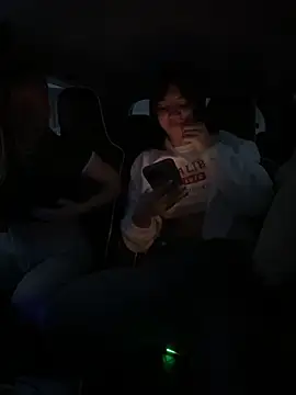 Snapshot of LavenderHot chatting on 4, 12, 2025 LavenderHot online show from 4, 12, 2025