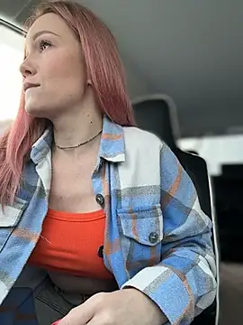 LavenderHot online show from 15, 2, 2026