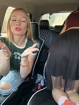 Snapshot of LavenderHot chatting on 9, 9, 2025 LavenderHot online show from 9, 9, 2025