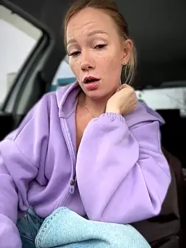 LavenderHot online show from 16, 4, 2026