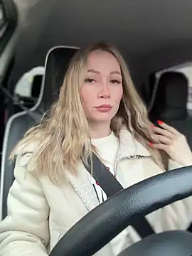 Snapshot of LavenderHot chatting on 1, 3, 2025 LavenderHot online show from 1, 3, 2025