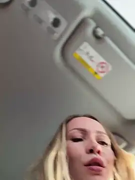 Snapshot of LavenderHot chatting on 15, 3, 2025 LavenderHot online show from 15, 3, 2025