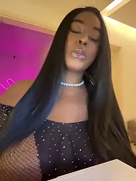 latinababyy online show from 26, 4, 2026