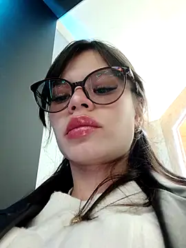 Violeta 12- online show from 29, 10, 2025