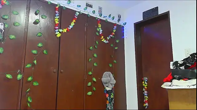  jessica rabbit online show from 16, 4, 2026