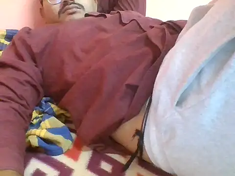 naughtymike0007 online show from 19, 12, 2025