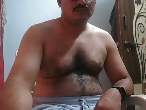 Snapshot of naughtymike0007 chatting on 15, 7, 2026 naughtymike0007 online show from 15, 7, 2026