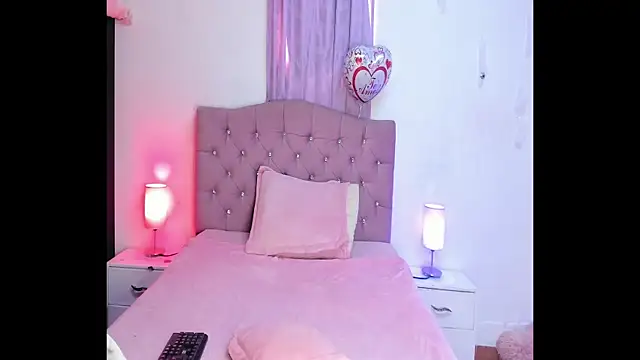 Latinabombsheell online show from 23, 10, 2025