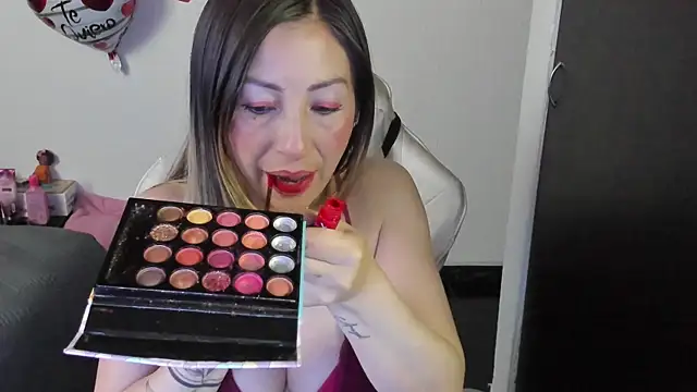 Andreina Suann online show from 19, 9, 2025