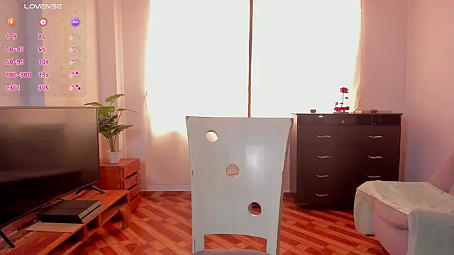 Simply Zoe   online show from 26, 2, 2025