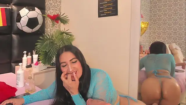 mature dollyy online show from 4, 7, 2026