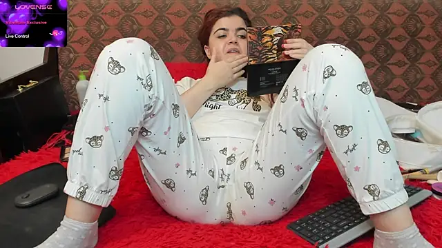 Snapshot of Anasunshine12 chatting on 14, 3, 2025 Anasunshine12 online show from 14, 3, 2025