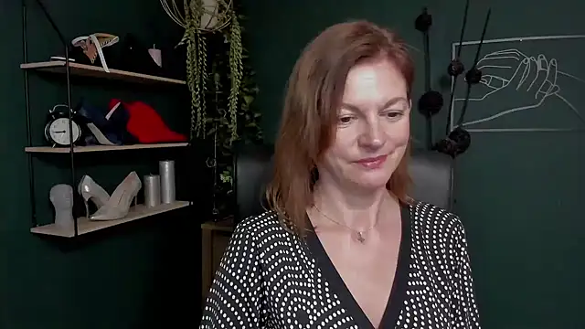 VivianWILD online show from 15, 9, 2025