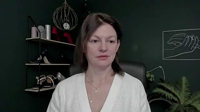 VivianWILD online show from 25, 11, 2025