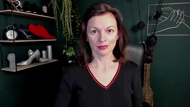 VivianWILD online show from 12, 3, 2025