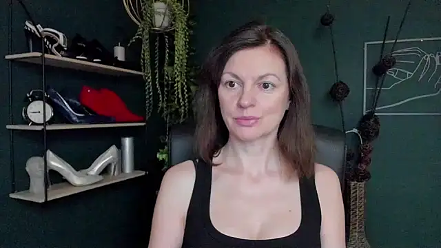 VivianWILD online show from 18, 3, 2025