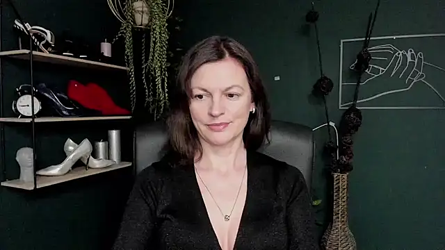 VivianWILD online show from 14, 3, 2025