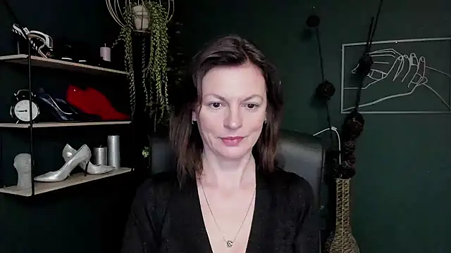 VivianWILD online show from 14, 3, 2025