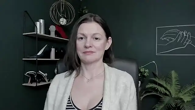 VivianWILD online show from 10, 2, 2026