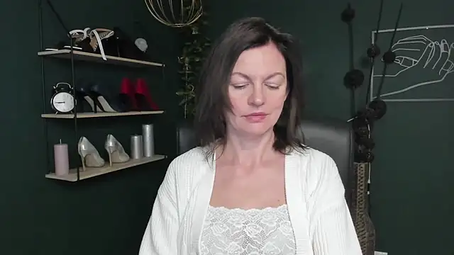 VivianWILD online show from 26, 9, 2025