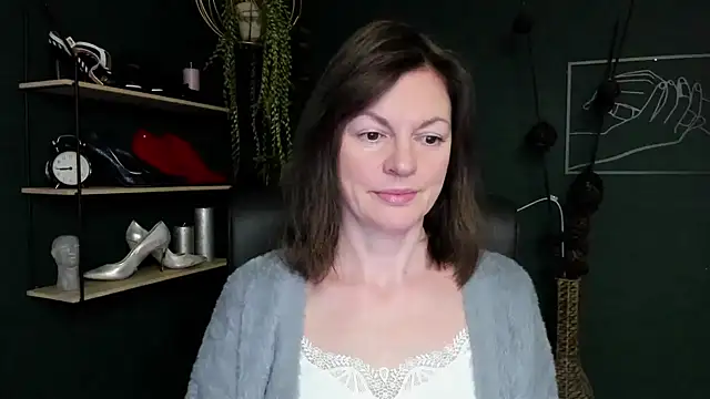 VivianWILD online show from 15, 3, 2025