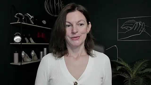 VivianWILD online show from 3, 11, 2025