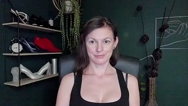 VivianWILD online show from 18, 3, 2025