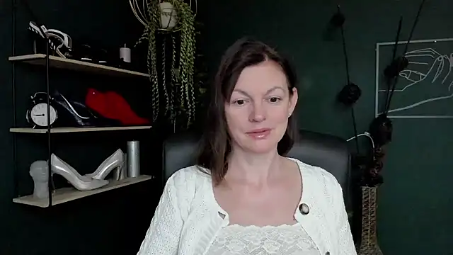 VivianWILD online show from 19, 3, 2025