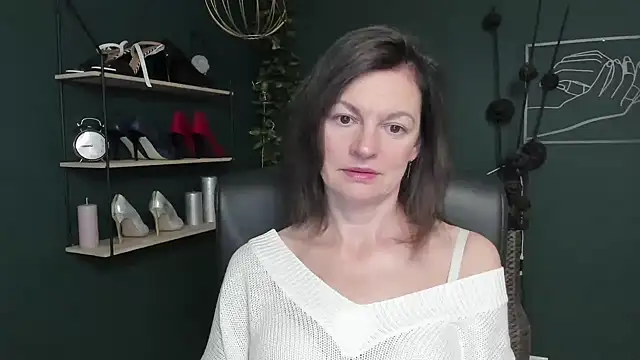 VivianWILD online show from 27, 9, 2025