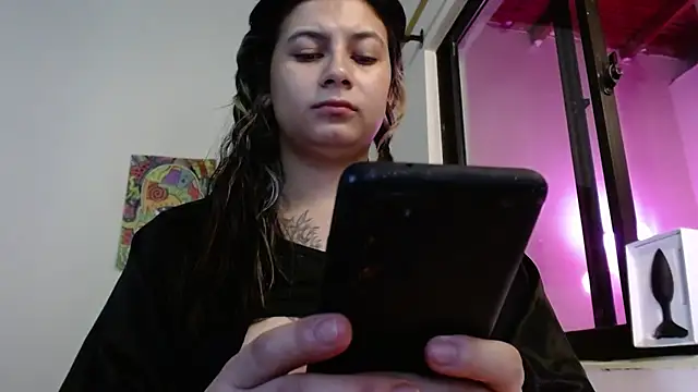 mailer parsonss online show from 14, 3, 2025