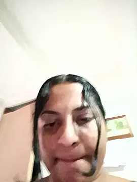 Snapshot of Giselabrunette25 chatting on 19, 1, 2026 Giselabrunette25 online show from 19, 1, 2026