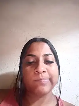 Giselabrunette25 online show from 9, 5, 2026