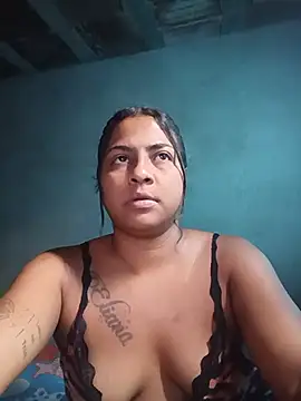 Snapshot of Giselabrunette25 chatting on 9, 7, 2026 Giselabrunette25 online show from 9, 7, 2026