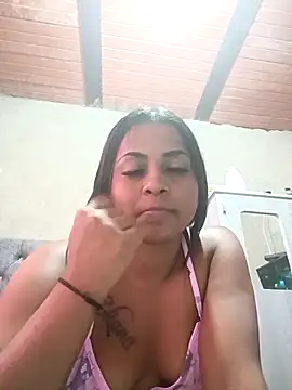 Giselabrunette25 online show from 30, 4, 2026