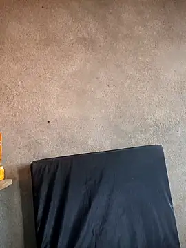 Giselabrunette25 online show from 17, 11, 2025