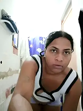 Giselabrunette25 online show from 29, 11, 2025