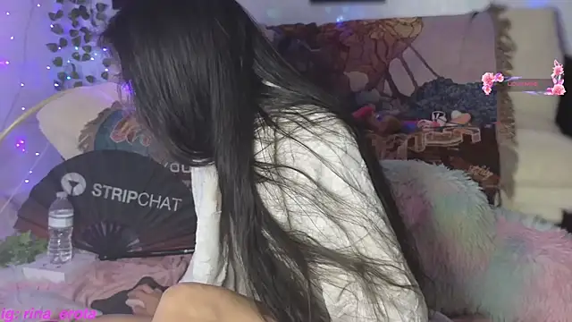 yummyrina online show from 2, 4, 2026