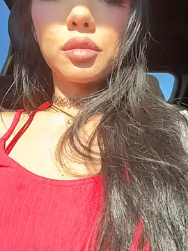 yummyrina online show from 24, 1, 2025