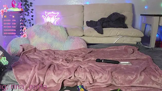 yummyrina online show from 7, 1, 2026