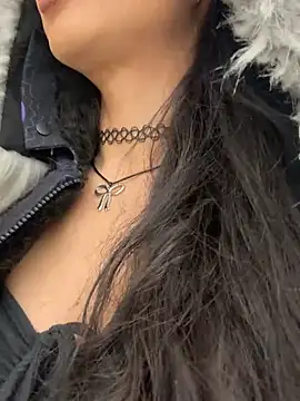 yummyrina online show from 30, 1, 2025